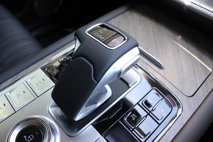 2025 GWM Tank 500 Vanta Hybrid