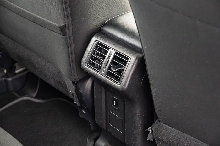 2018 Mitsubishi Outlander ES