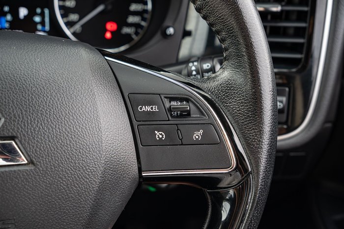 2018 Mitsubishi Outlander ES