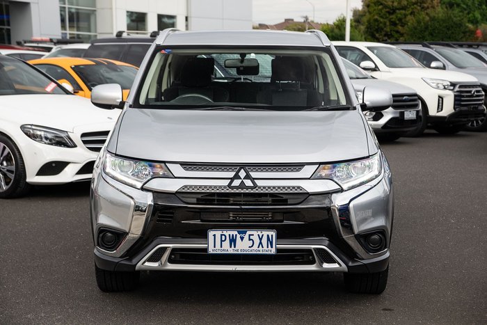 2018 Mitsubishi Outlander ES