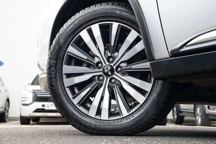 2018 Mitsubishi Outlander ES