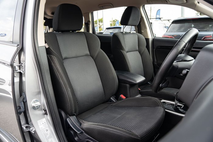 2018 Mitsubishi Outlander ES