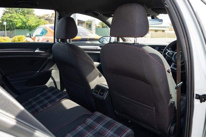 2017 Volkswagen Golf GTI