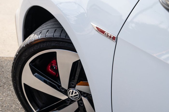 2017 Volkswagen Golf GTI