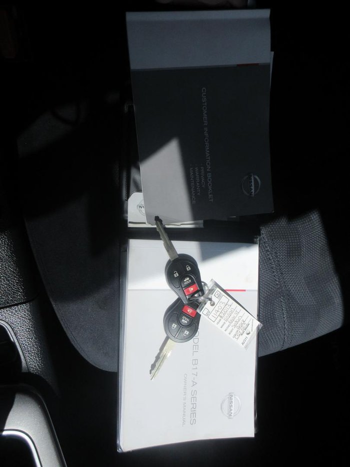 2013 Nissan Pulsar ST