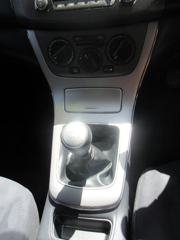 2013 Nissan Pulsar ST