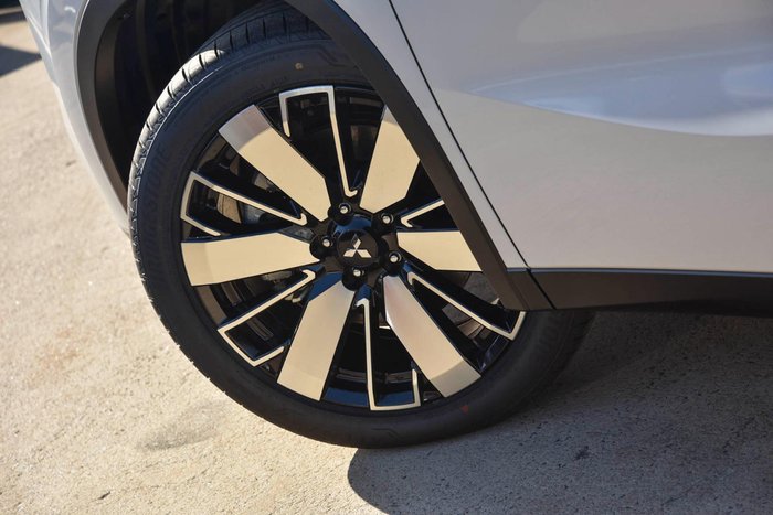 2025 Mitsubishi Outlander Aspire