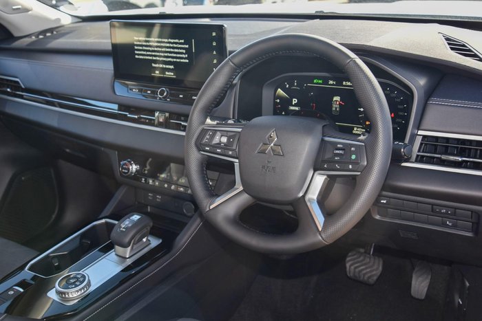 2025 Mitsubishi Outlander Aspire