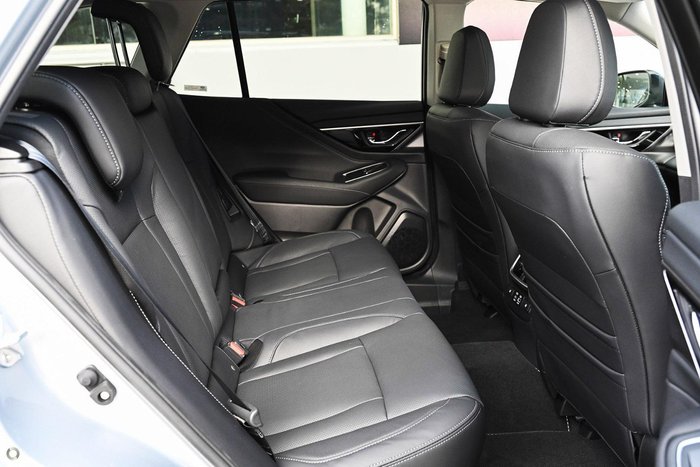 2025 Subaru Outback AWD Touring XT