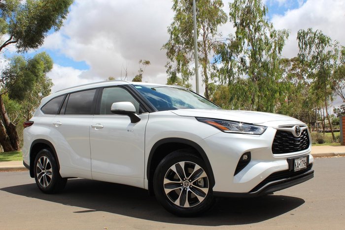 2025 Toyota Kluger