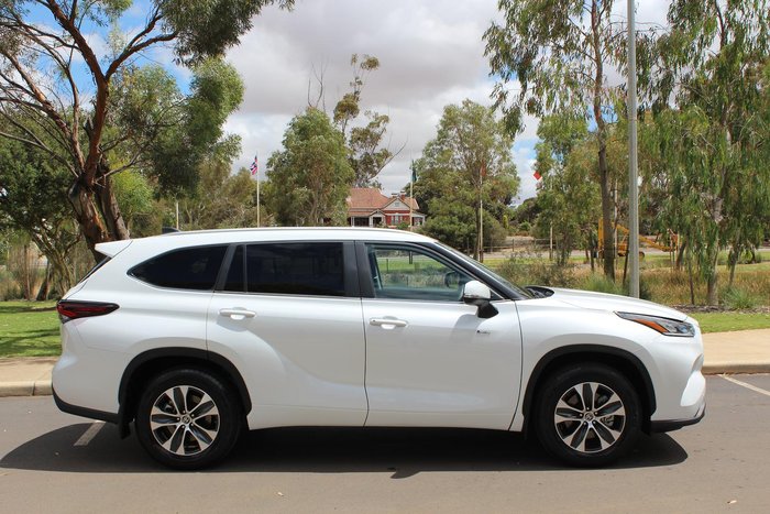 2025 Toyota Kluger GXL