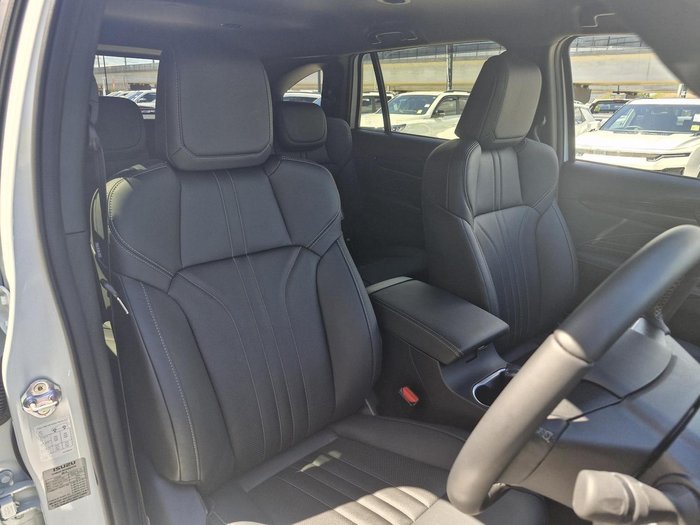 2025 Isuzu MU-X LS-T