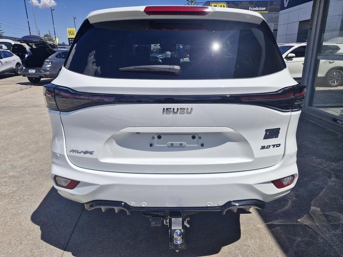 2025 Isuzu MU-X LS-T