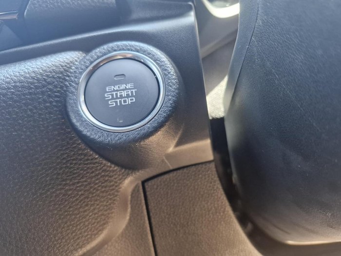 2025 Isuzu MU-X LS-T