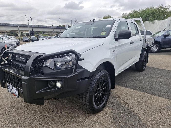 2025 Isuzu D-MAX SX