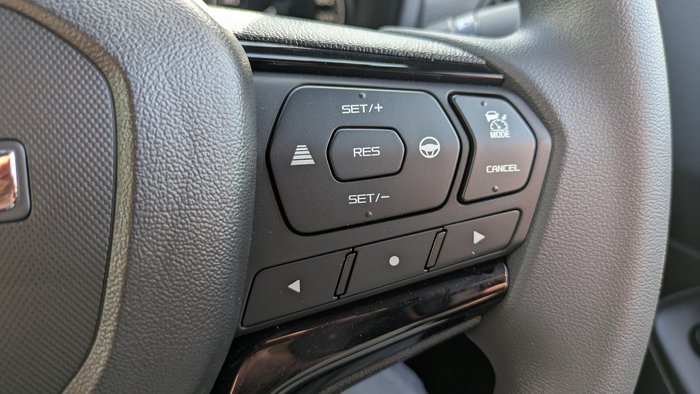 2025 Isuzu D-MAX X-RIDER