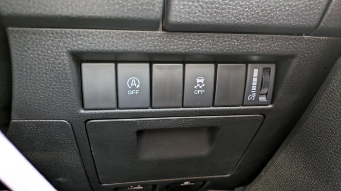 2025 Isuzu D-MAX X-RIDER