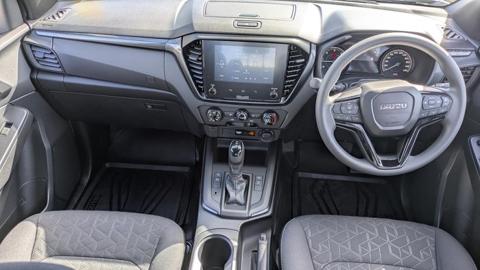 2025 Isuzu D-MAX X-RIDER