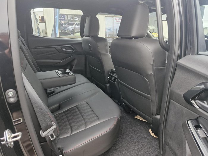 2025 Isuzu D-MAX X-TERRAIN