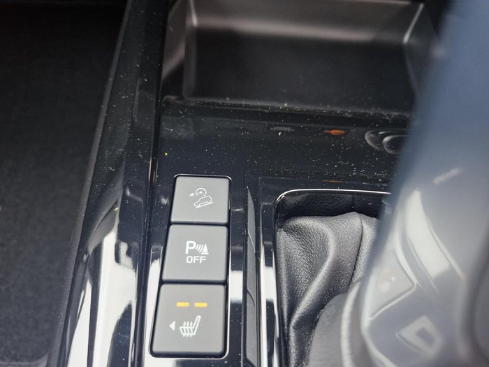 2025 Isuzu D-MAX X-TERRAIN