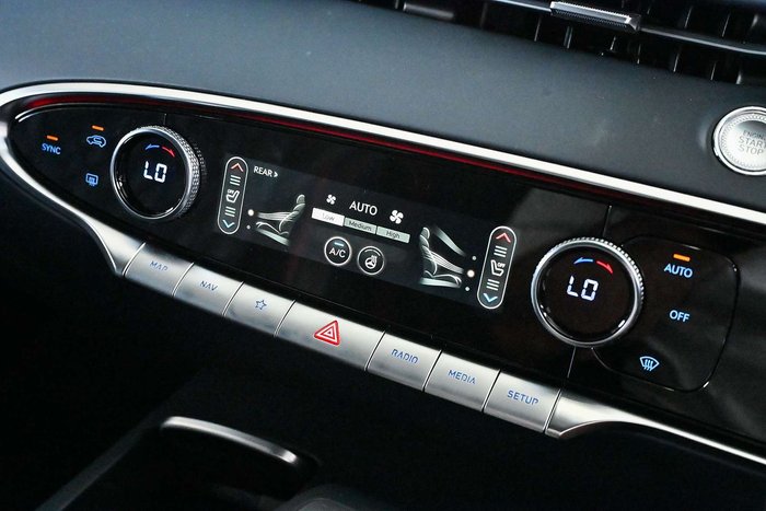 2024 Genesis GV70 3.5T AWD Sport