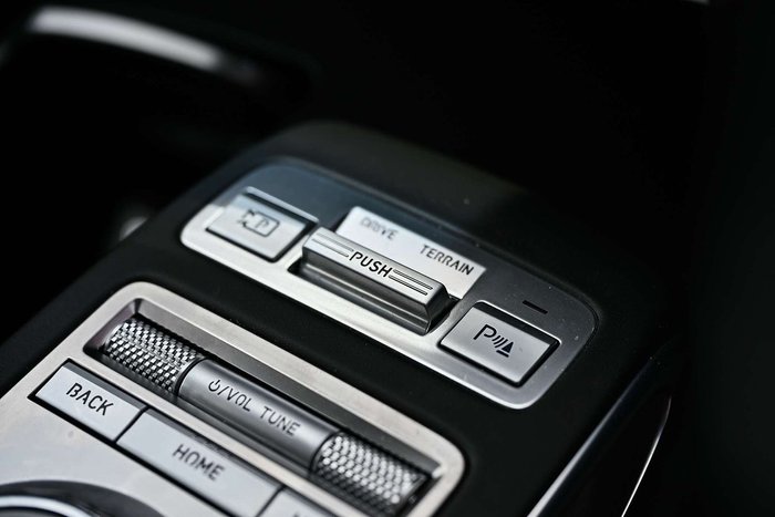 2024 Genesis GV70 3.5T AWD Sport