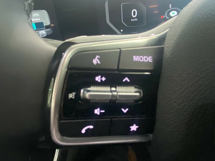 2025 Kia Carnival GT-Line HEV