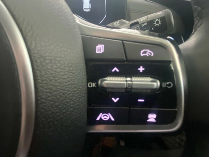 2025 Kia Carnival GT-Line HEV