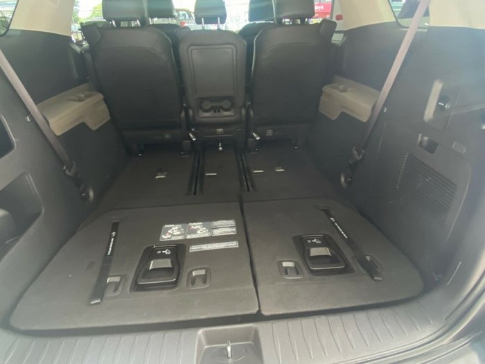 2025 Kia Carnival GT-Line HEV