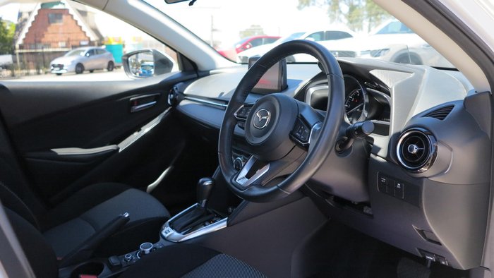 2019 Mazda 2 Genki DJ Series Snowflake White Pearl