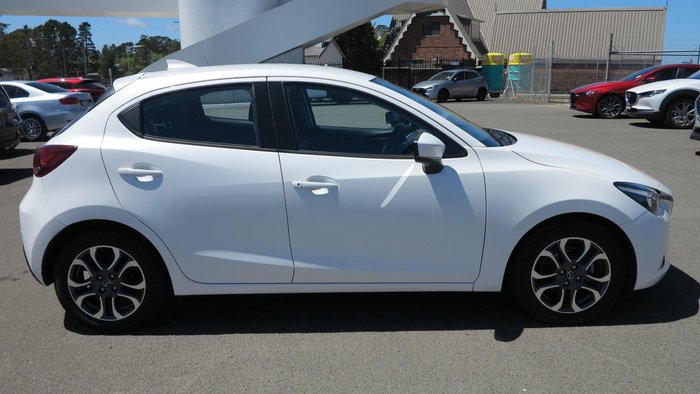2019 Mazda 2 Genki DJ Series Snowflake White Pearl