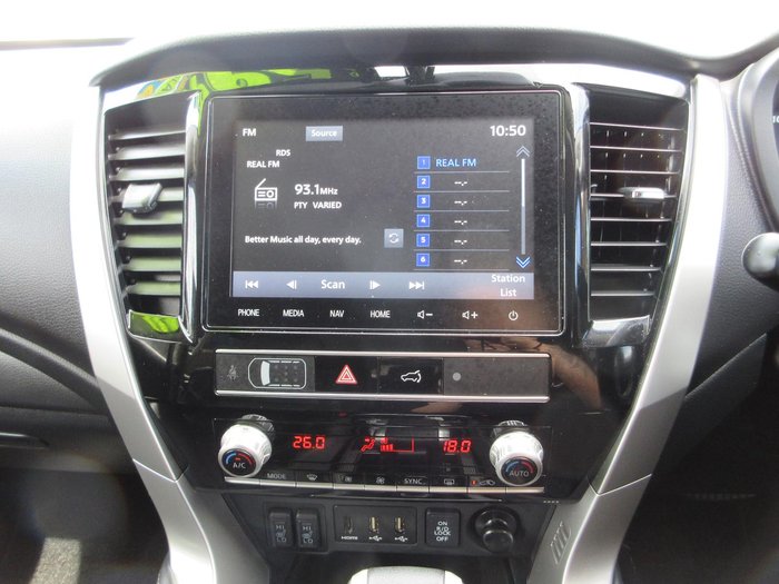 2023 Mitsubishi Pajero Sport GSR