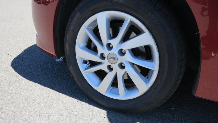 2013 Nissan Pulsar ST B17 Cayenne Red