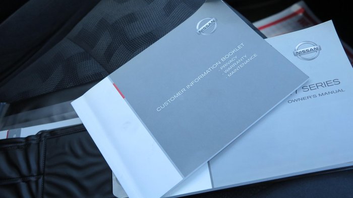 2013 Nissan Pulsar ST B17 Cayenne Red