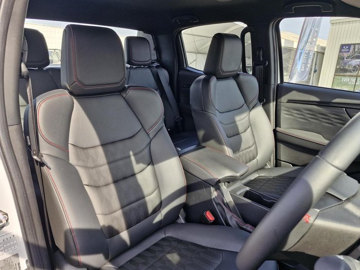 2025 Isuzu D-MAX X-TERRAIN