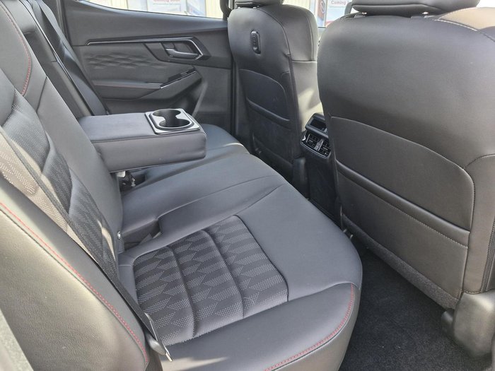 2025 Isuzu D-MAX X-TERRAIN