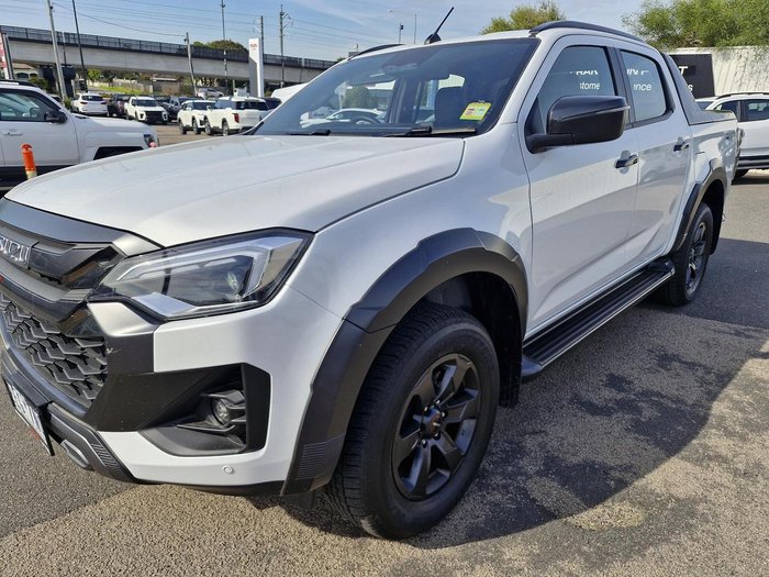 2025 Isuzu D-MAX X-TERRAIN