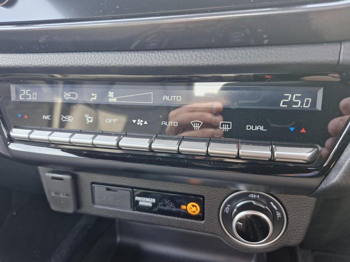2025 Isuzu D-MAX X-TERRAIN