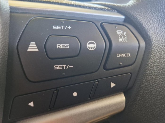 2025 Isuzu D-MAX SX