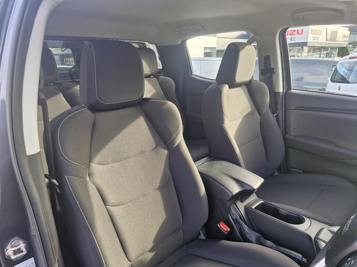 2025 Isuzu D-MAX SX