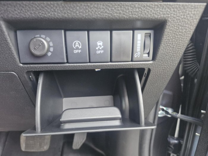2025 Isuzu D-MAX SX