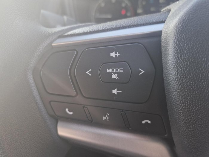 2025 Isuzu D-MAX SX
