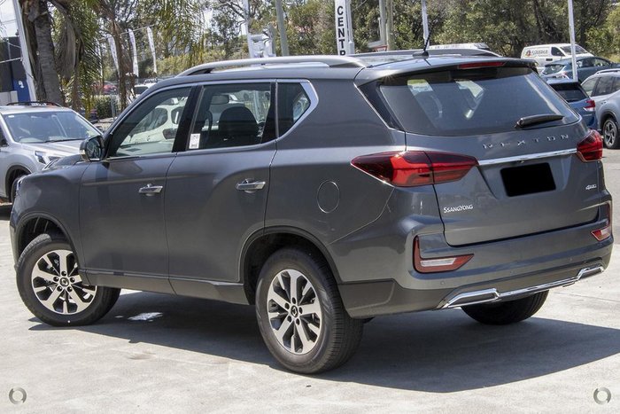 2025 KGM Rexton