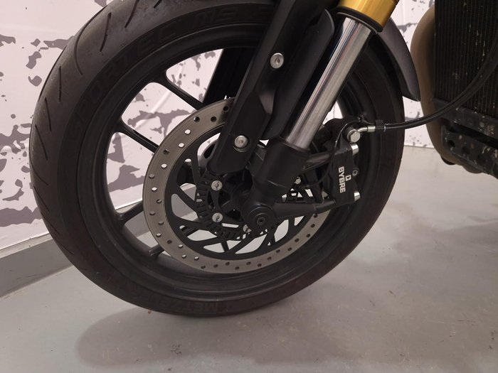 2025 Triumph Speed 400 Speed Four Black