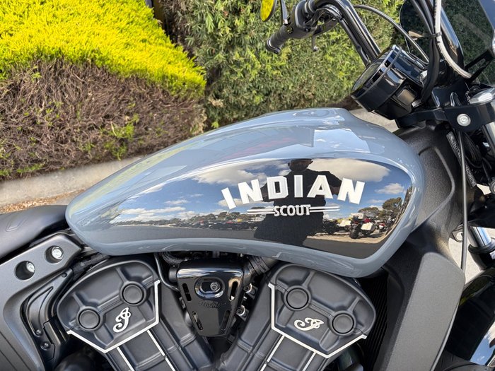 2023 Indian SCOUT ROGUE Grey