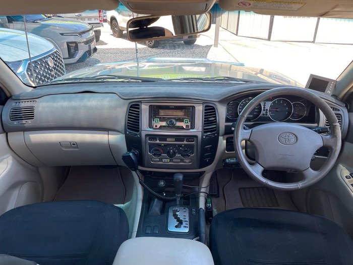 2005 Toyota Landcruiser GXL