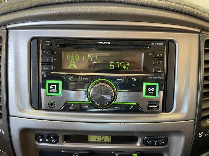 2005 Toyota Landcruiser GXL