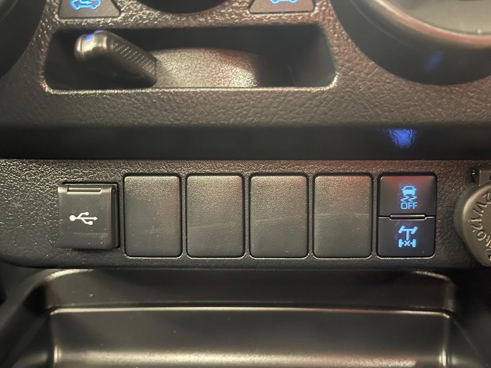 2024 Toyota Hilux SR GUN126R 4X4 Dual Range Glacier White