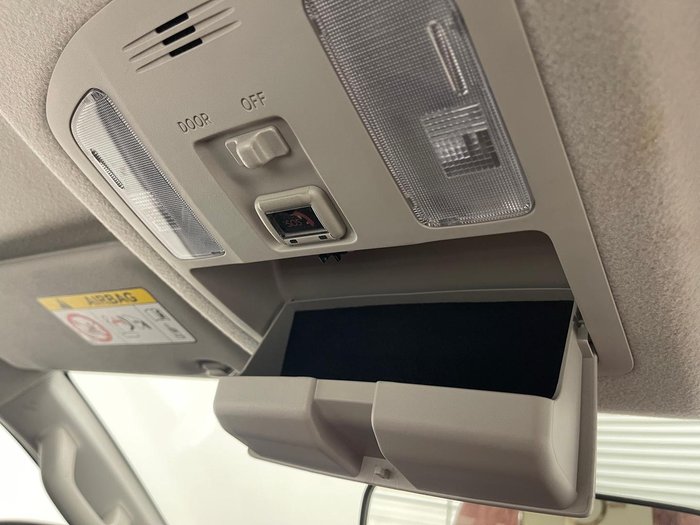 2024 Toyota Hilux SR GUN126R 4X4 Dual Range Glacier White