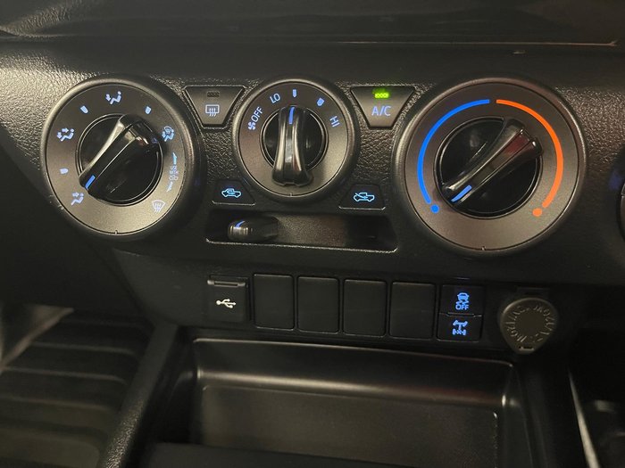 2024 Toyota Hilux SR GUN126R 4X4 Dual Range Glacier White